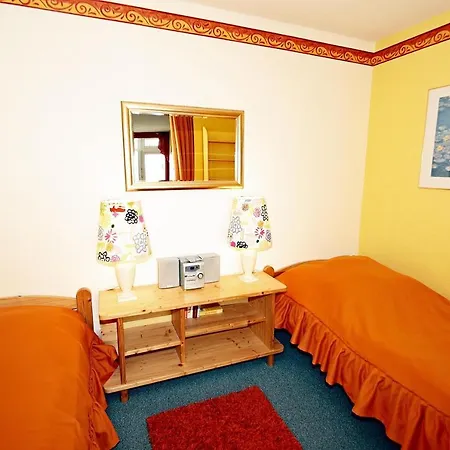 Apartment D10-002 *